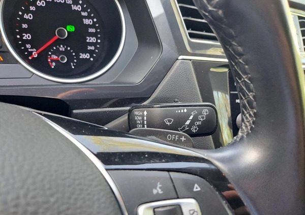Volkswagen Tiguan Allspace cena 129900 przebieg: 110650, rok produkcji 2019 z Ogrodzieniec małe 631
